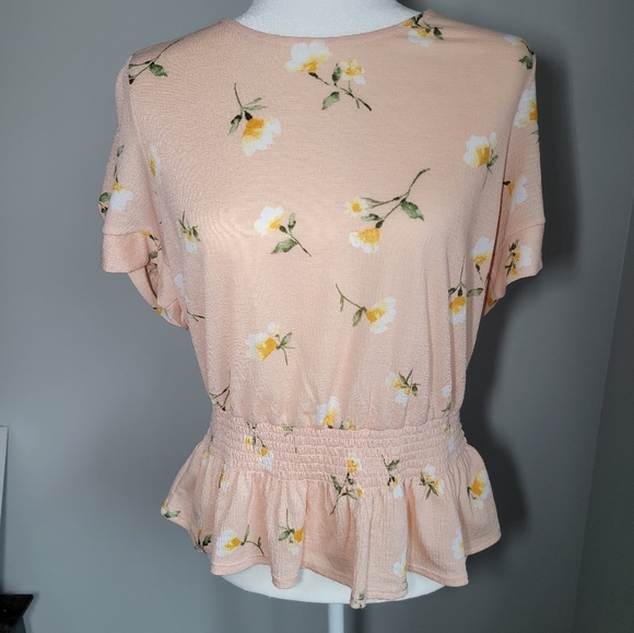 june & hudson Tops - Pink / Salmon Floral Blouse - Large - Cinched Waist